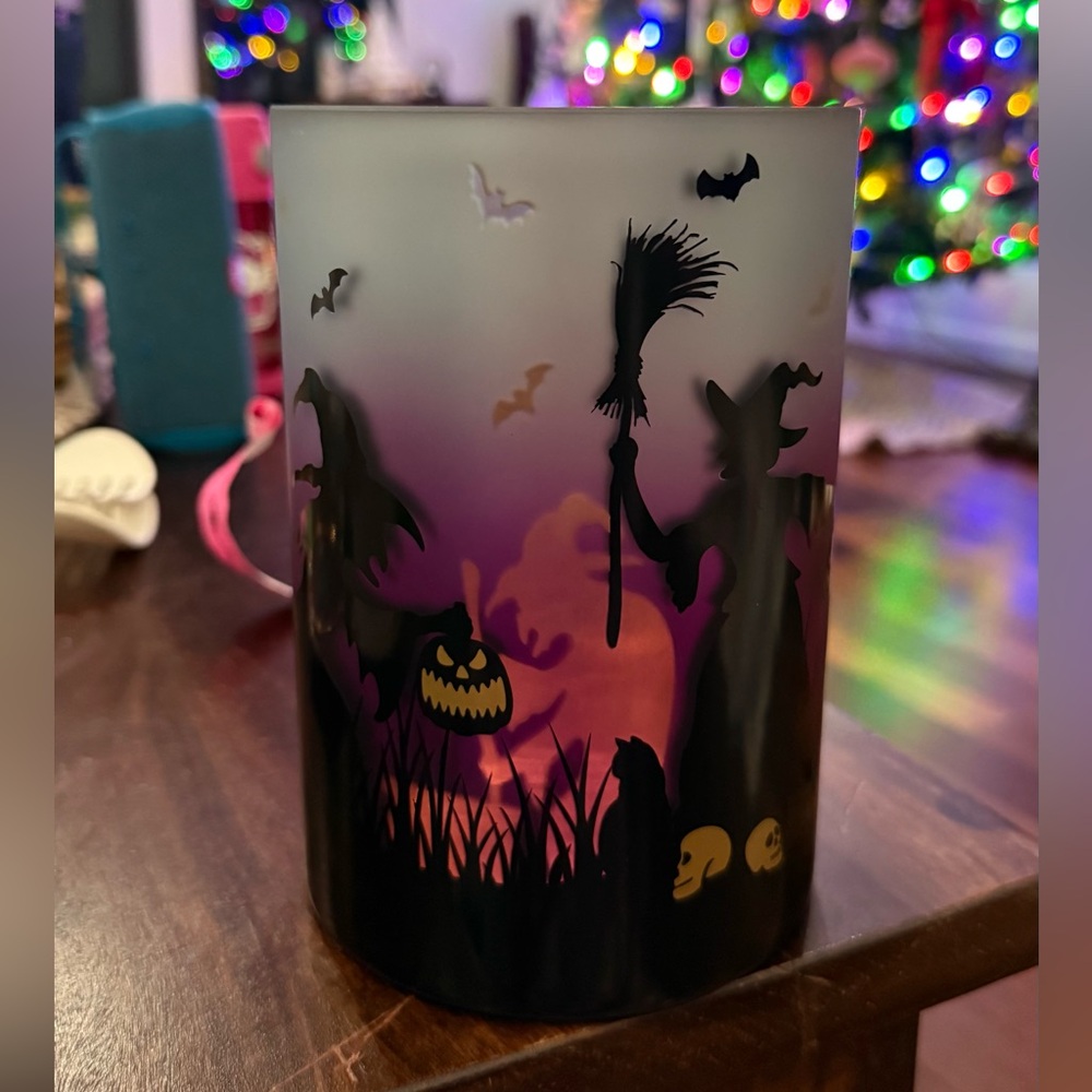 Yankee Candle Halloween 2025 Flicker Witch Luminary